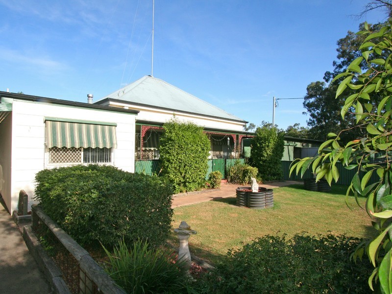 1 Neath Road, Neath NSW 2326