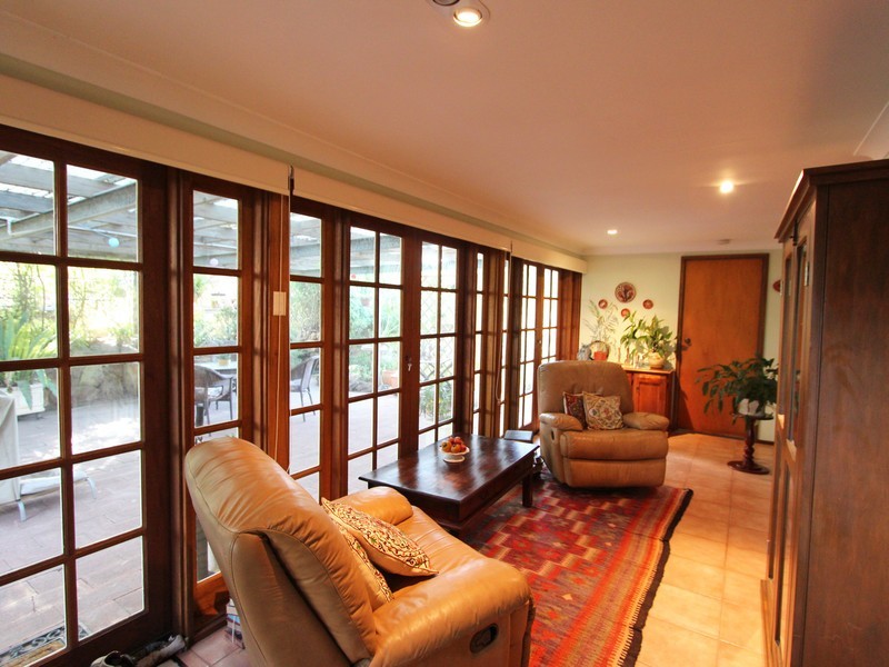 2292 Putty Road, Bulga NSW 2330