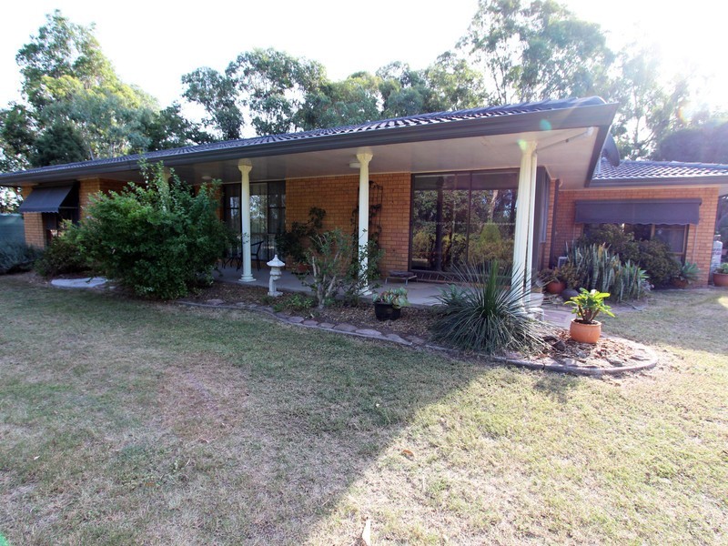 2292 Putty Road, Bulga NSW 2330