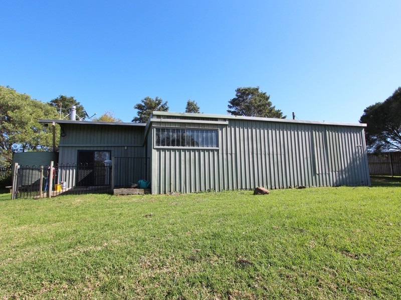 692 Luskintyre Road, Luskintyre NSW 2321