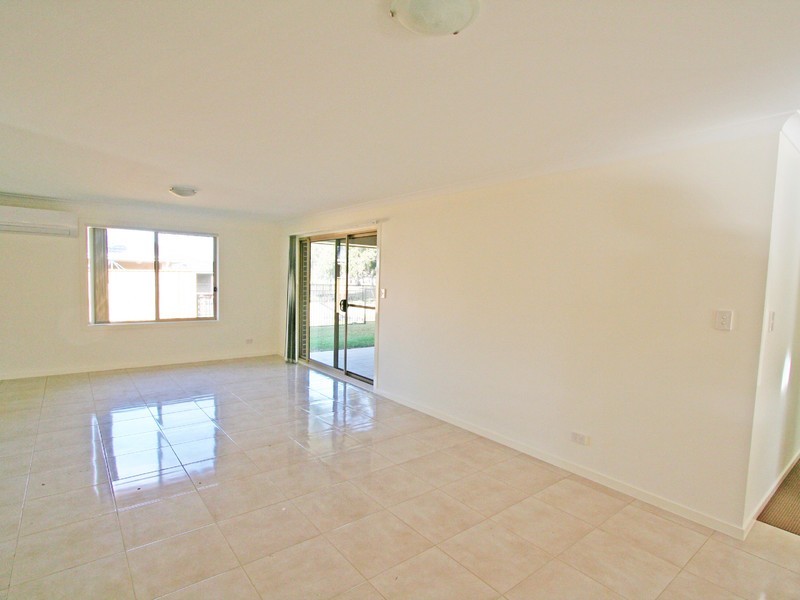 55 Stonebridge Drive, Cessnock NSW 2325
