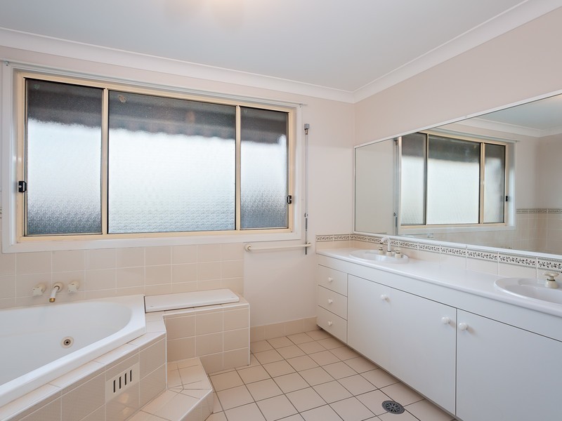 453 Talga Road, Lovedale NSW 2325