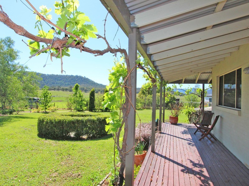 38-42 Cochrane Street, Broke NSW 2330