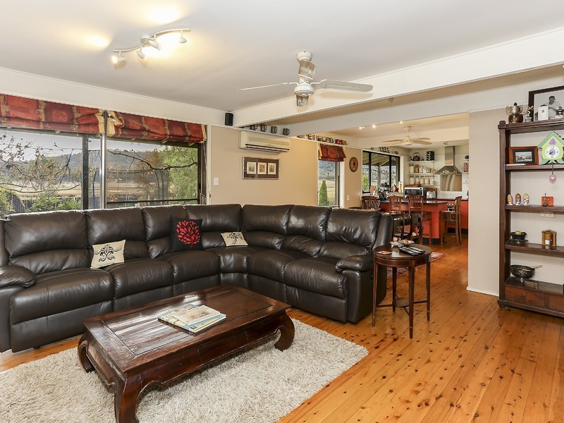 38-42 Cochrane Street, Broke NSW 2330