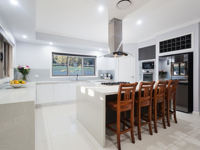 8 Tunnel Road, Cessnock NSW 2325