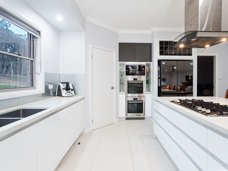 8 Tunnel Road, Cessnock NSW 2325