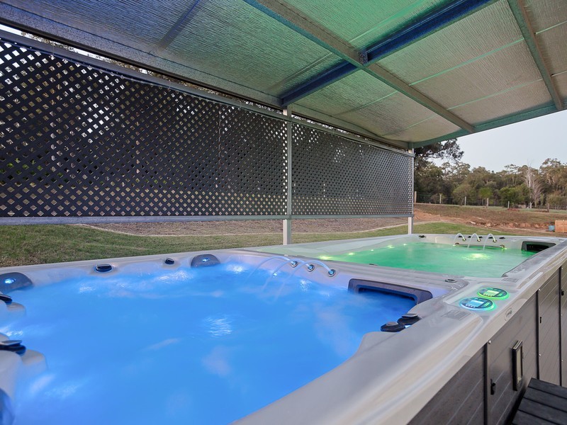 8 Tunnel Road, Cessnock NSW 2325