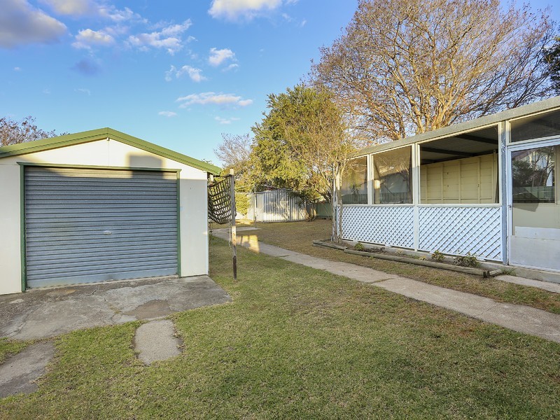 62 Desmond Street, Cessnock NSW 2325