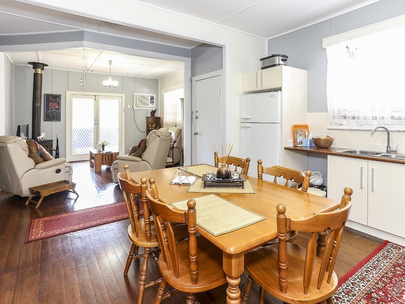 38 Boomerang Street, Cessnock NSW 2325