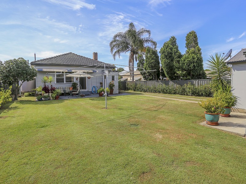 38 Boomerang Street, Cessnock NSW 2325