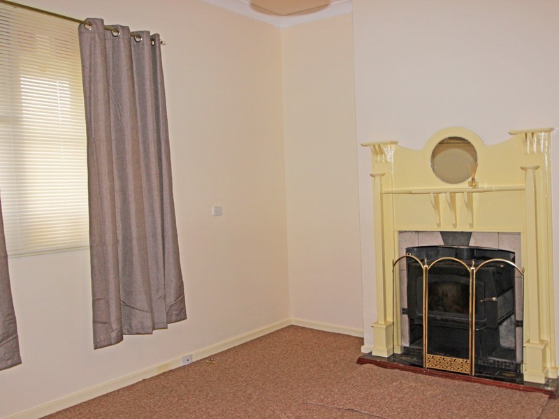 33 Rugby Street, Ellalong NSW 2325