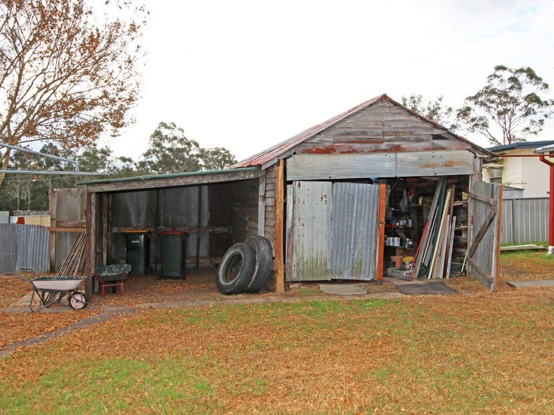 33 Rugby Street, Ellalong NSW 2325