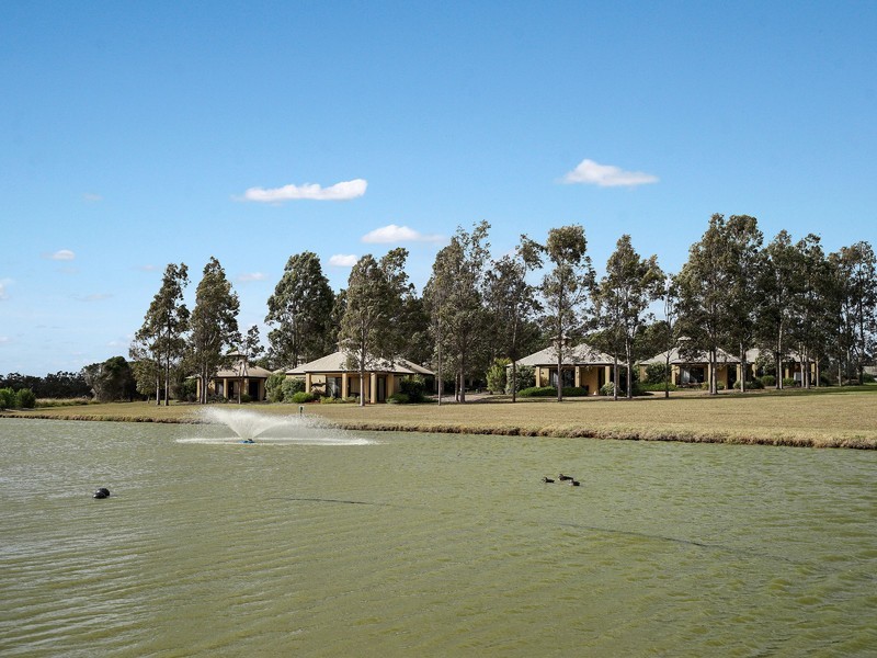 Villa 27- 28 Leisure Inn, Cnr Broke and McDonalds Road, Pokolbin NSW 2320