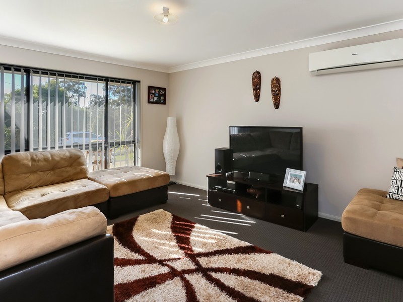 24 Mitchell Street, North Rothbury NSW 2335