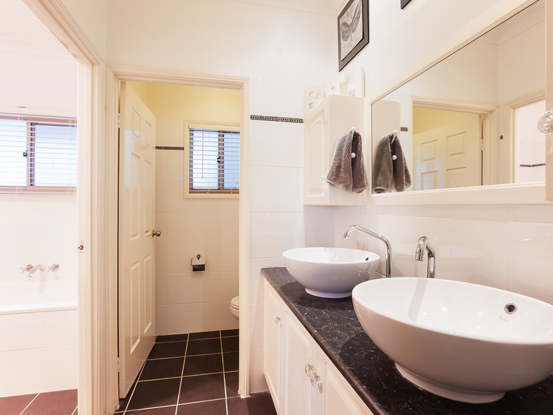 243 Sandy Creek Road, Mount Vincent NSW 2323