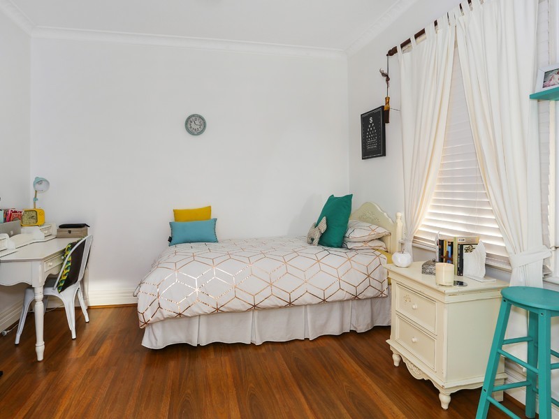 34 Comfort Avenue, Cessnock NSW 2325