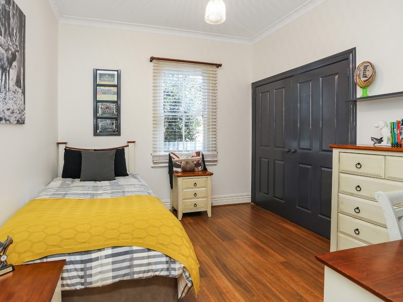 34 Comfort Avenue, Cessnock NSW 2325