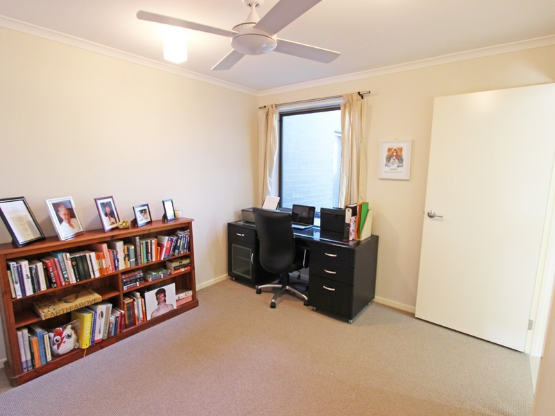 19 Olivia Place, North Rothbury NSW 2335