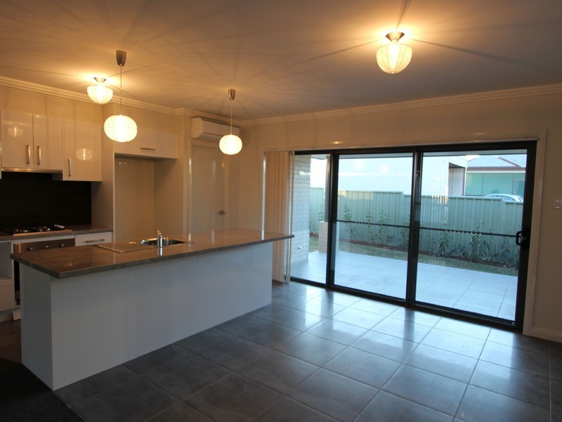 2/50 Catherine Street, Cessnock NSW 2325