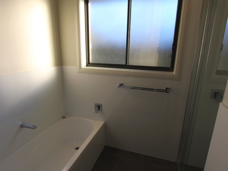 2/50 Catherine Street, Cessnock NSW 2325