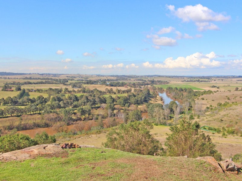 13 Valentine Close, Greta NSW 2334