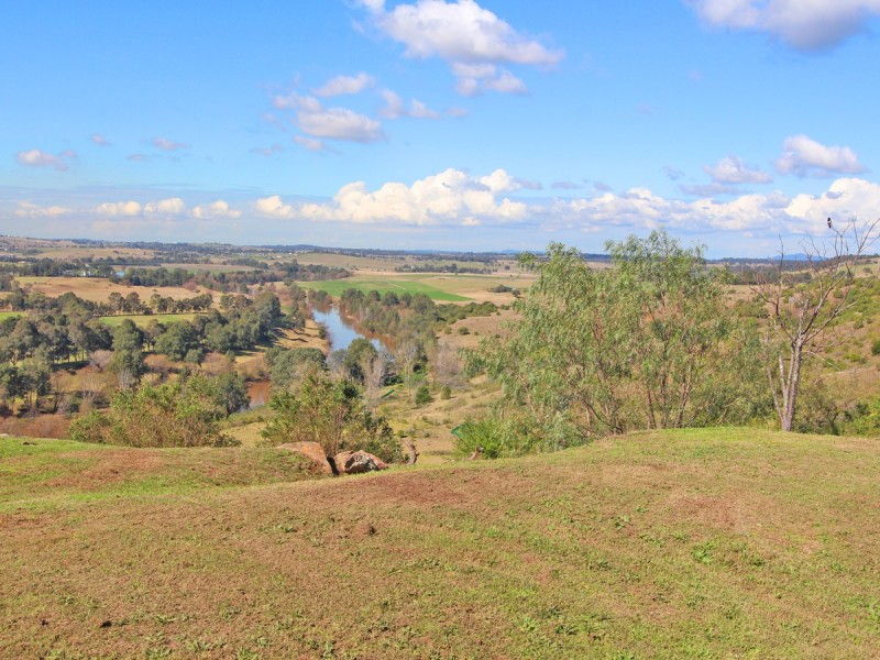 13 Valentine Close, Greta NSW 2334