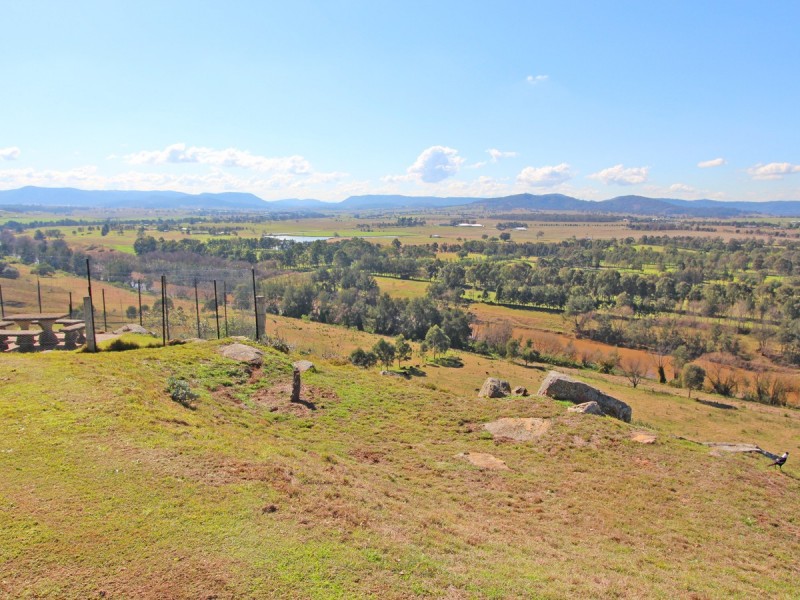 13 Valentine Close, Greta NSW 2334