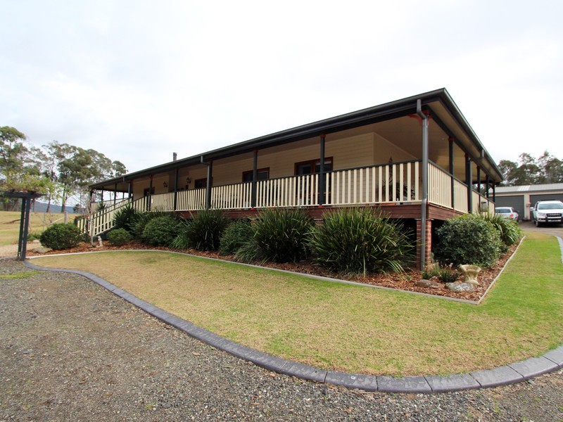 2 Irwin Close, Millfield NSW 2325