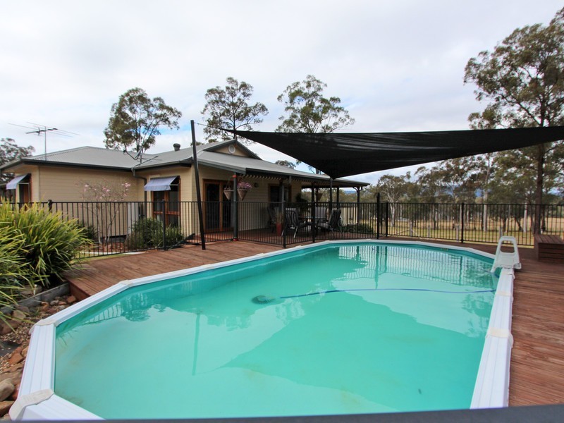 2 Irwin Close, Millfield NSW 2325