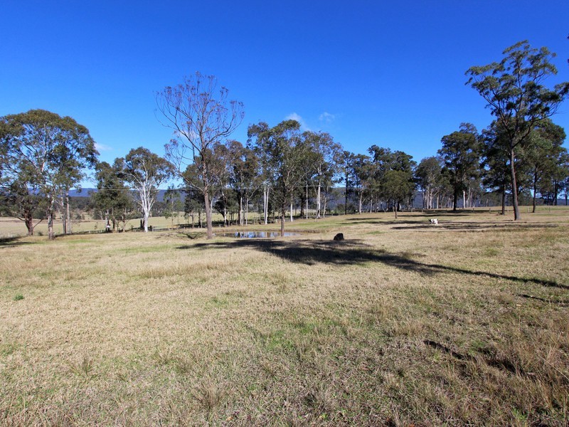 2 Irwin Close, Millfield NSW 2325