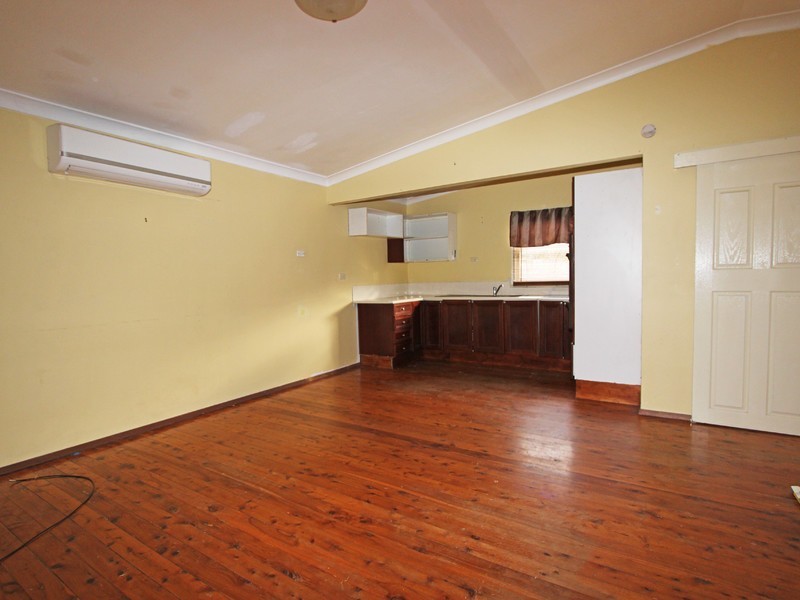 38 Adelaide Street, Paxton NSW 2325