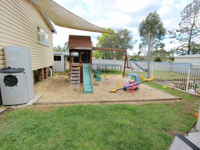 14 Evans Street, Greta NSW 2334