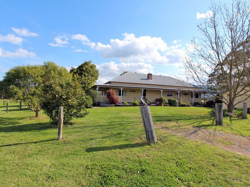 627 Martins Creek Road, Paterson NSW 2421