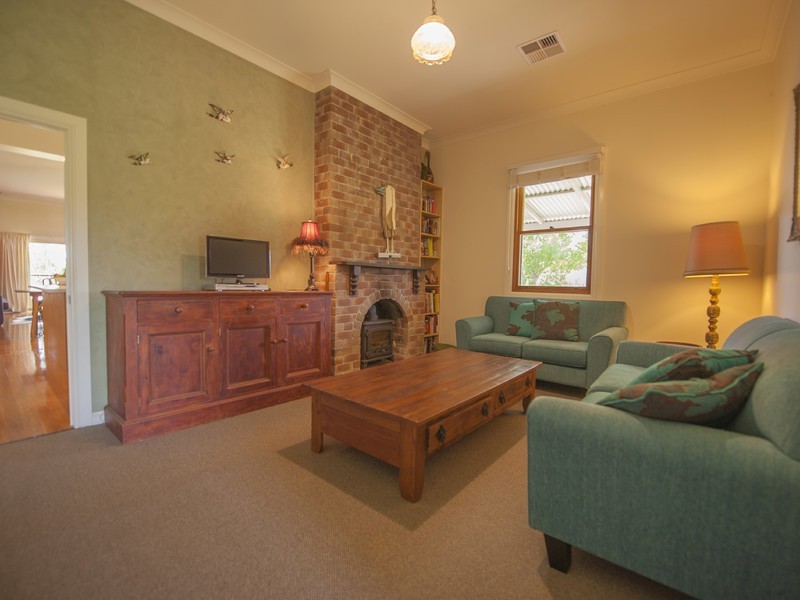 627 Martins Creek Road, Paterson NSW 2421