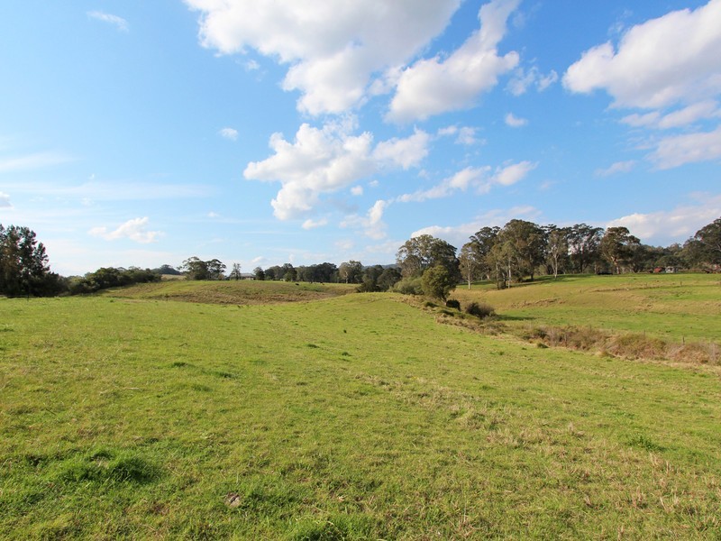 627 Martins Creek Road, Paterson NSW 2421