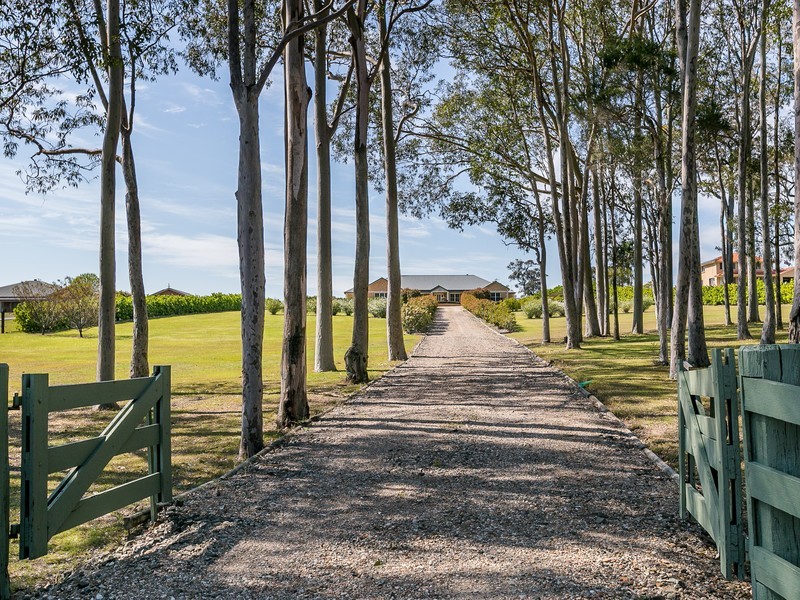 168 Brokenback Road, Branxton NSW 2335