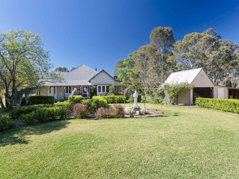 8 Owens Avenue, Millfield NSW 2325