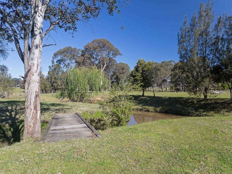 8 Owens Avenue, Millfield NSW 2325