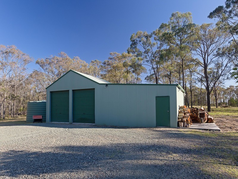42 Blackburn Close, Lovedale NSW 2325