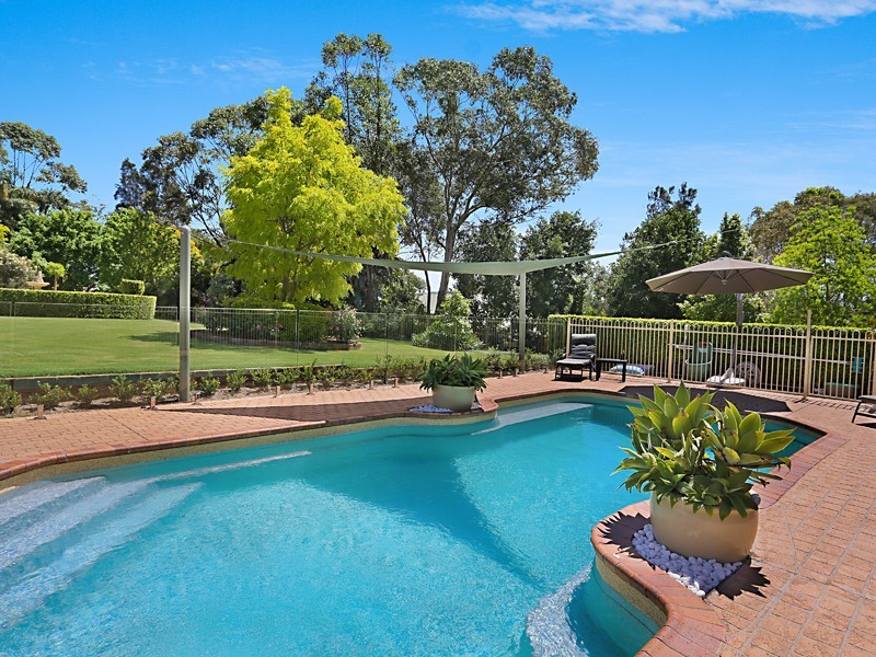 14 Malia Crescent, Windella NSW 2320