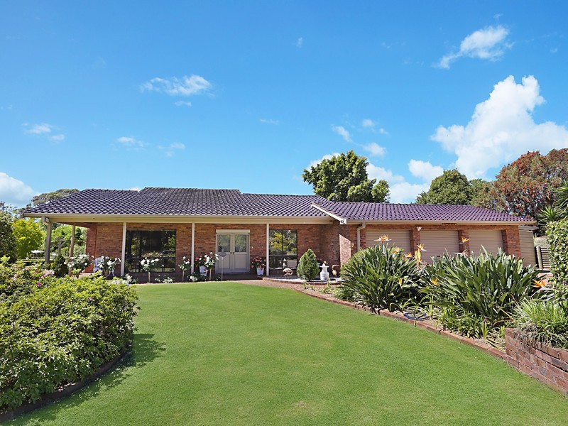 14 Malia Crescent, Windella NSW 2320