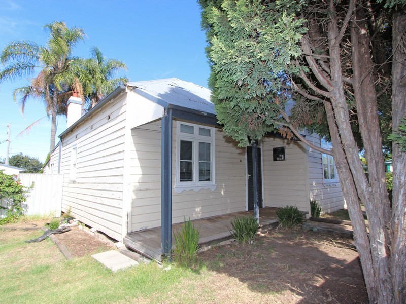 33 Alfred Street, Cessnock NSW 2325