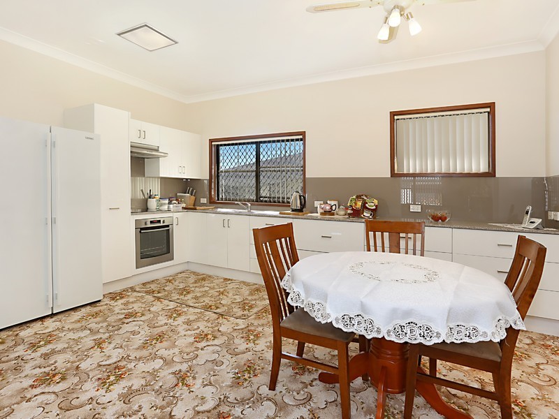 54 Shedden Street, Cessnock NSW 2325
