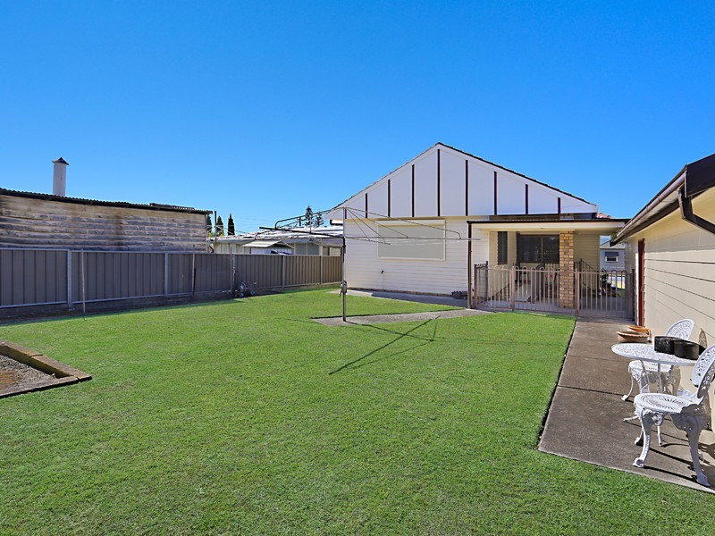54 Shedden Street, Cessnock NSW 2325
