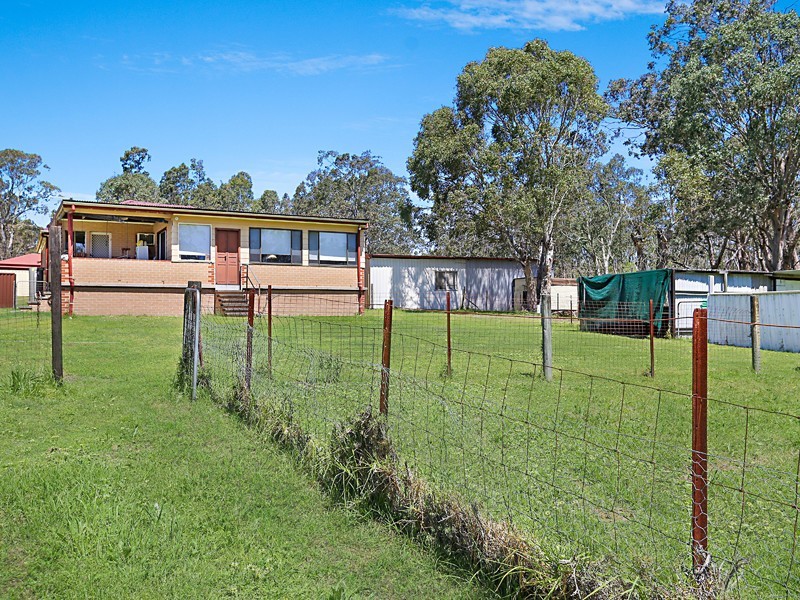 2 Usher Street, Greta NSW 2334