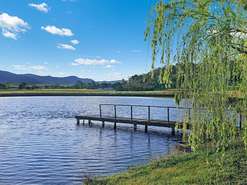 1297 Broke Road, Broke NSW 2330