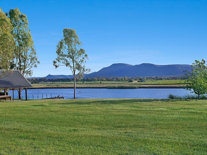1297 Broke Road, Broke NSW 2330
