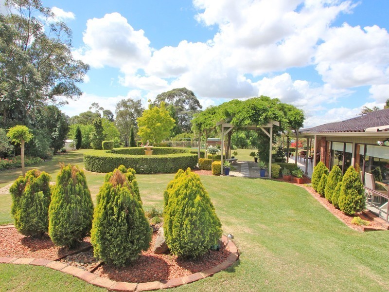 14 Malia Crescent, Windella NSW 2320