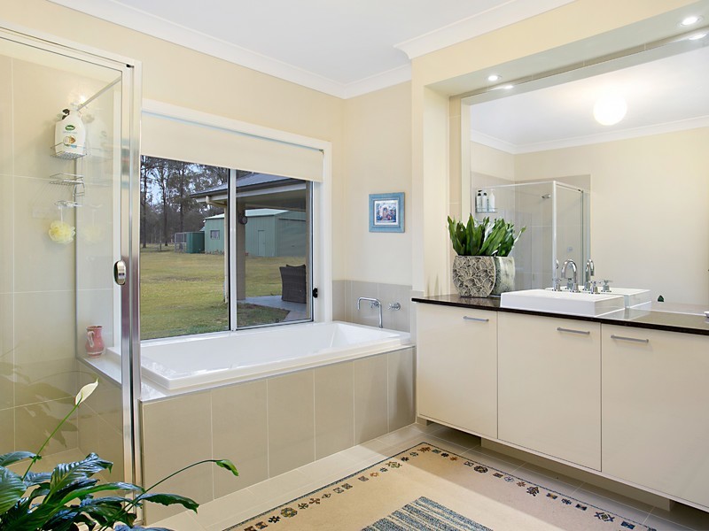 1364 Wine Country Drive, Rothbury NSW 2320