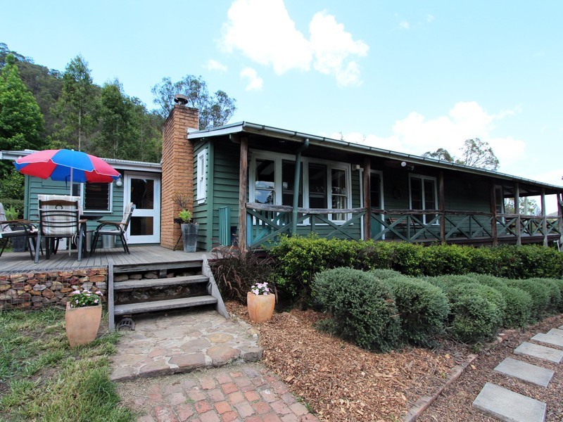 1845 Wollombi Road, Sweetmans Creek NSW 2325